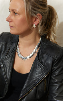  Venus Neckpiece | Shop Online | victorymax.com.au