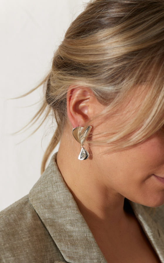 Folded Hearts Asymmetrical Drop Earrings | Shop Online | victorymax.com.au